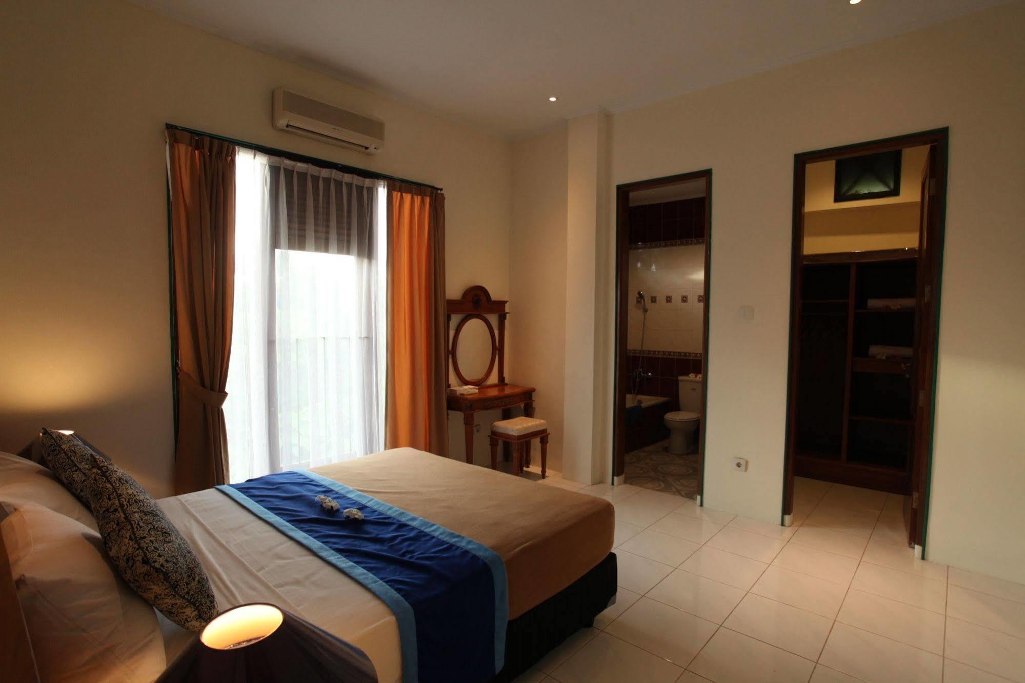 Sanur Seaview Hotel Exterior photo